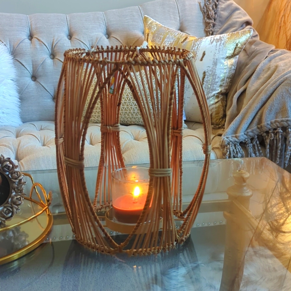 Wood vase